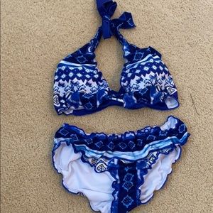 Adorable blue and white bikini set